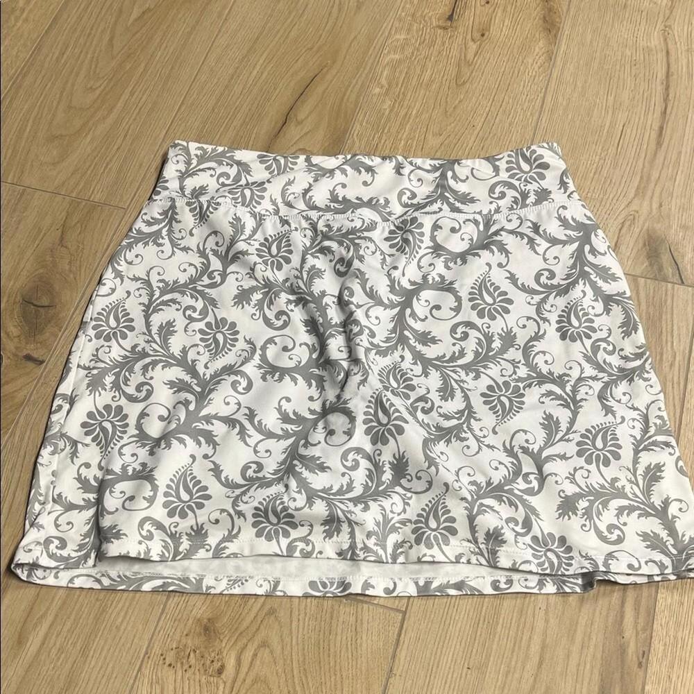 Elegant White and Gray Floral Mini Skort